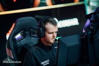 Xyp9x